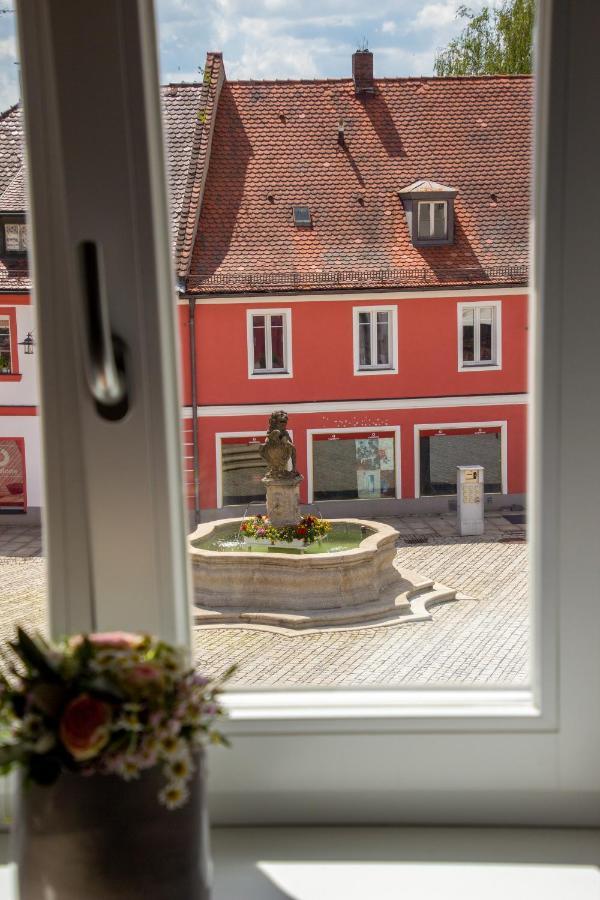 Hotelgasthof Bayerischer Hof Sulzbach-Rosenberg Exterior foto